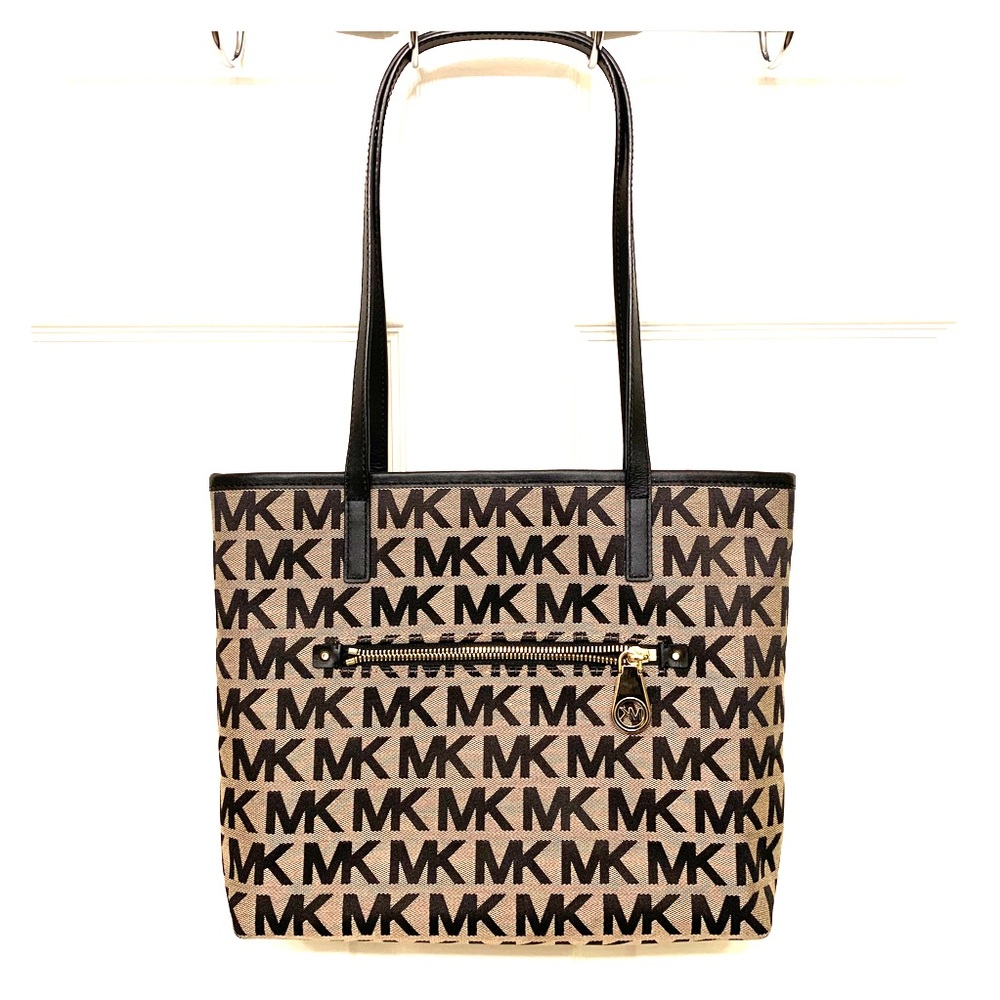 Michael Kors Shoulder Bag